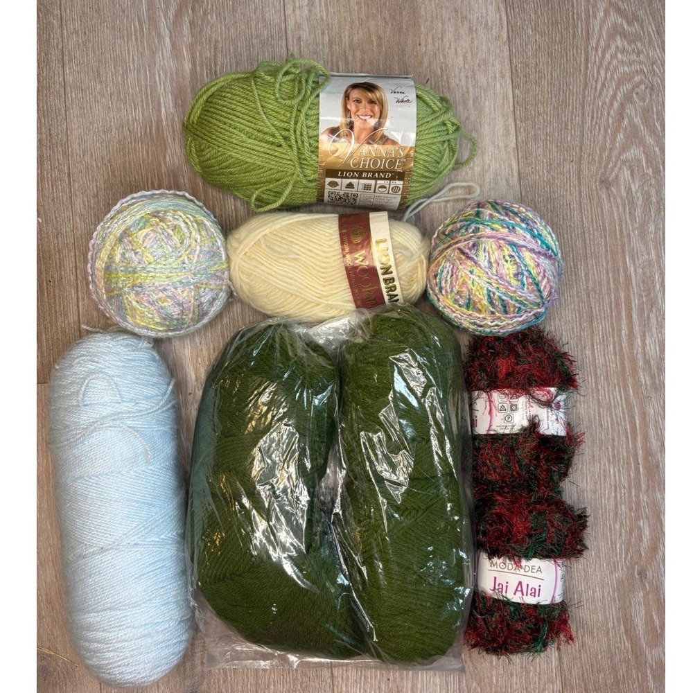 Mixed Yarn Bundle Craft Lot Scrap Yarn Wool Acrylic Variety Knit Crochet
